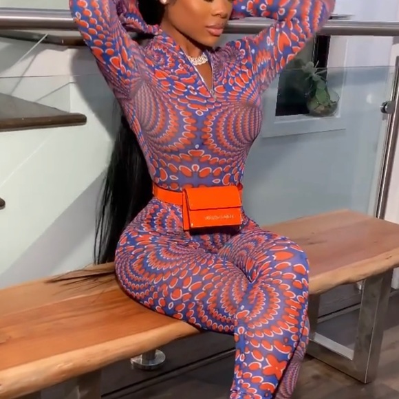 Spectrum two piece set - Picture 3 of 7